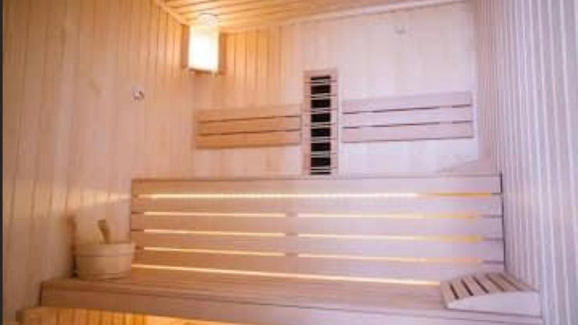 Apartament Rebeca Lux by Alezzi Beach Resort Năvodari Exterior foto